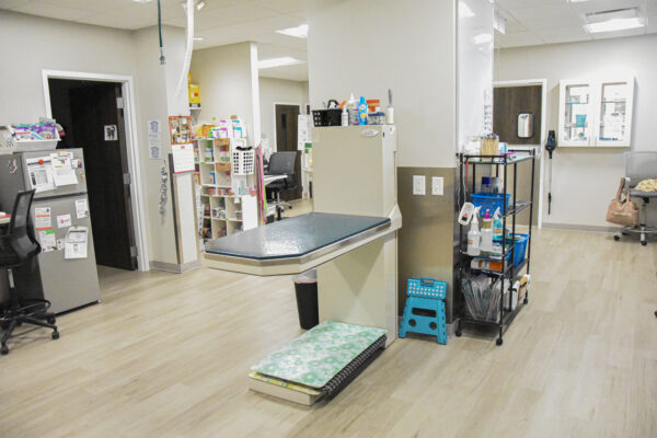 Barnes Lake Veterinary Center_02