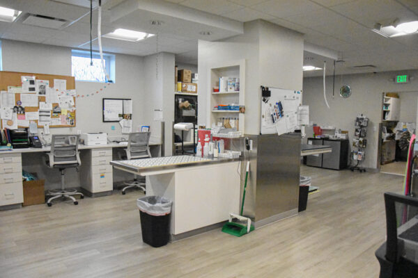 Barnes Lake Veterinary Center_08