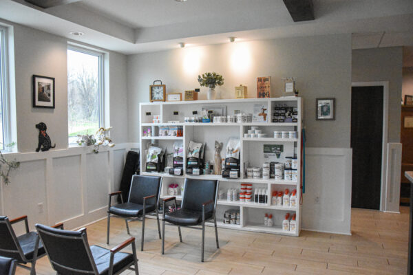 Barnes Lake Veterinary Center_11